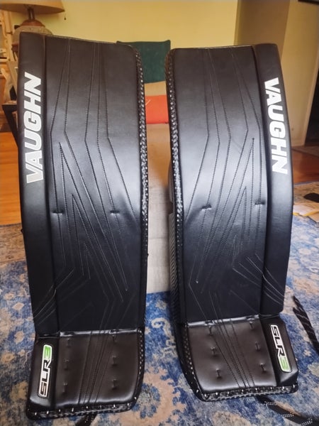 Free shipping Vaughn SLR3 Pro 35 +2 Goalie Leg Pads