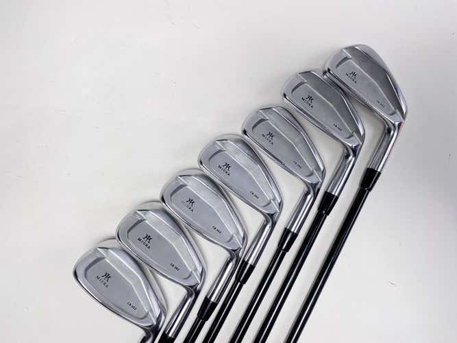 Miura CB-302 Iron Set 5-PW+GW Accra iS5 Regular Graphite Mens RH