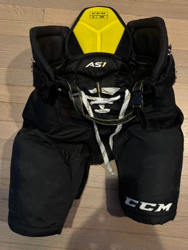 Used CCM AS1 pants. Junior Large.