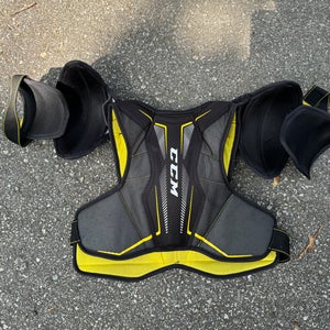 CCM Tacks 9040