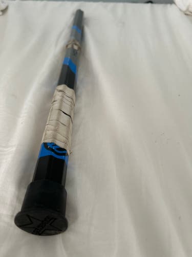 Maverik Lacrosse shaft