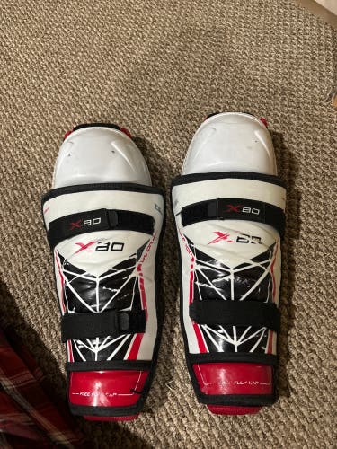 Bauer vapor shin pads