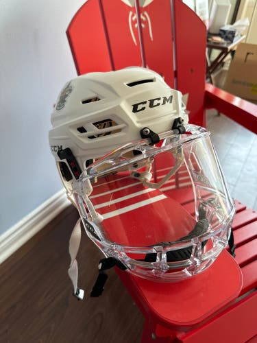 Medium CCM Pro Stock Helmet
