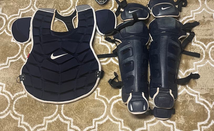 Nike Catchers Gear