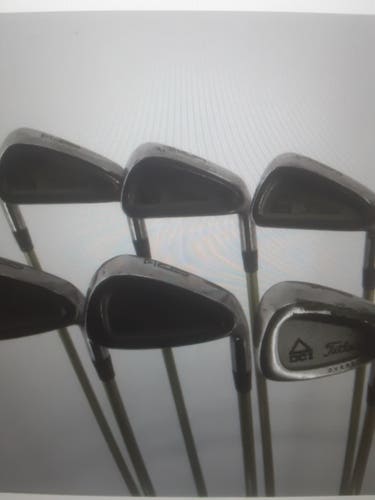 Used Women's Titleist DCI Right Handed Iron Set 9 Pieces