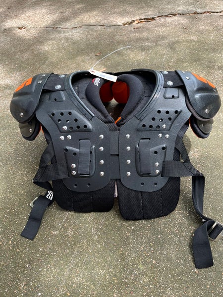 Used Extra Large 15-16” Youth Schutt Y-Flex 500 Shoulder Pads
