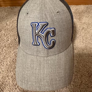 Used Kansas City Royals Medium/Large New Era Hat