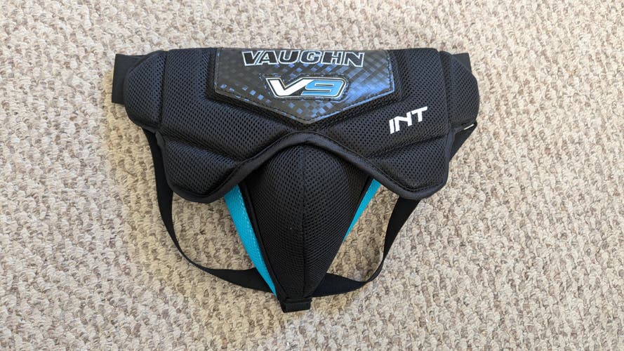 Used Vaughn V9 Intermediate Goalie Jock Cup