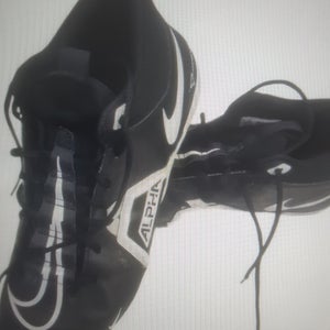 Used Size 14 (Women's 15) Men's Nike Mid Top Molded Cleats