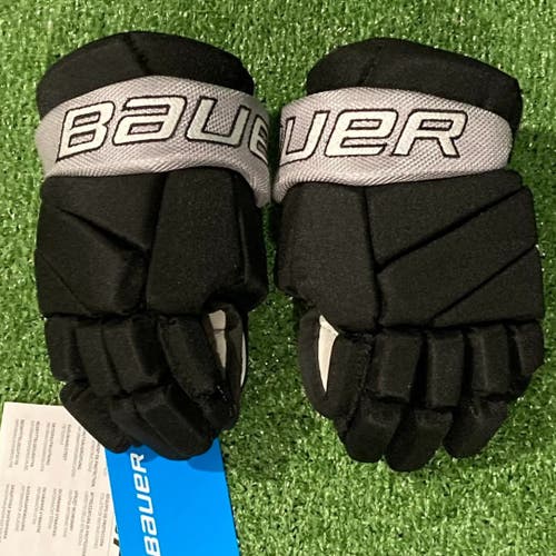 New Black Youth Bauer Vapor Team Providence Hockey Club Team Return Gloves 9"