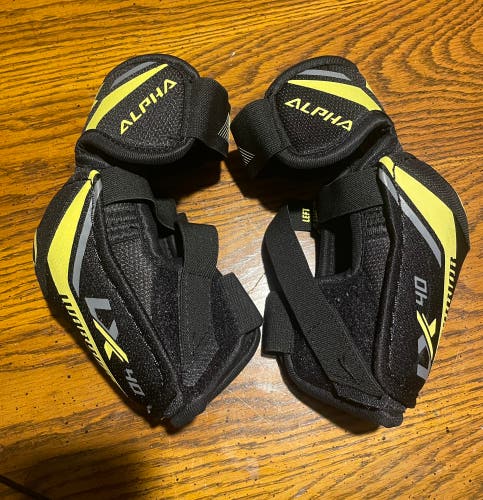 New Junior Warrior  Alpha LX 40 Elbow Pads