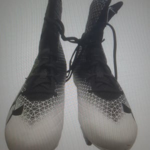 Size 8.0 (Women's 9.0) Men's Under Armour High Top Molded Cleats