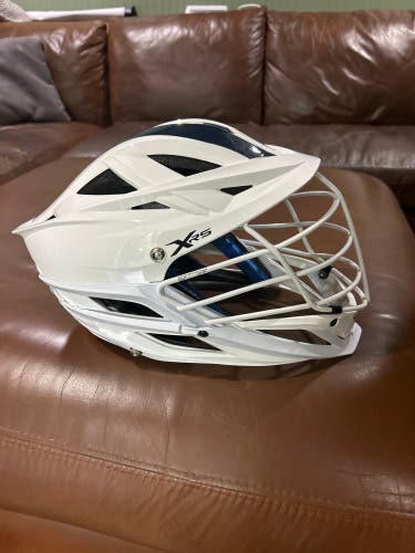 Cascade XRS lacrosse Helmet