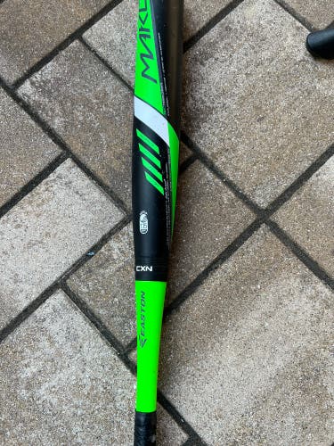 Used 2016 Easton USSSA Certified Composite 19 oz 31" Mako Bat