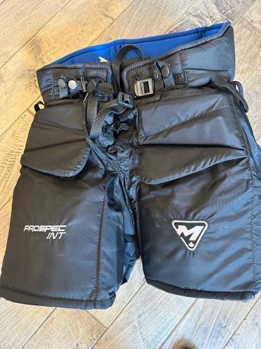 LIKE NEW Intermediate Large Mckenney Hockey Goalie Pants