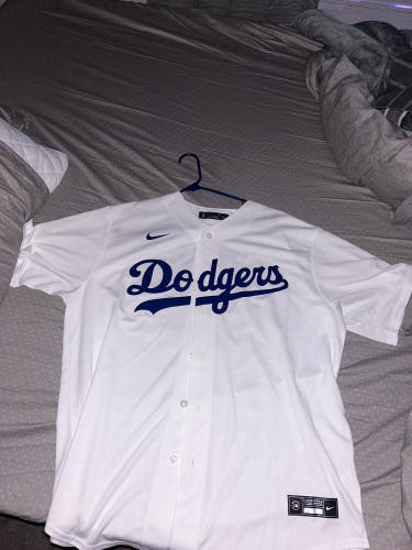 White New XL Nike Jersey