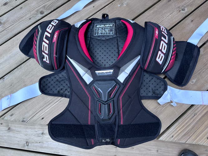 Used XL Senior Bauer NSX Shoulder Pads