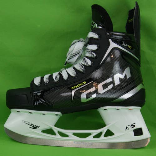 New Senior CCM Tacks XF 70 Hockey Skates Wide Width 9