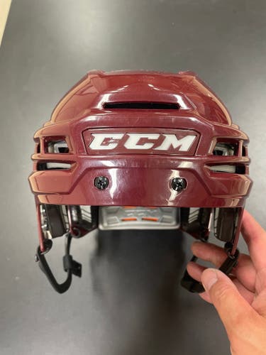 CCM Tacks 910 Helmet