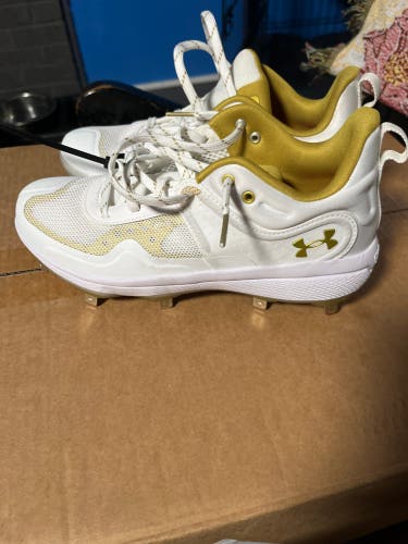 Under Armour Cleats