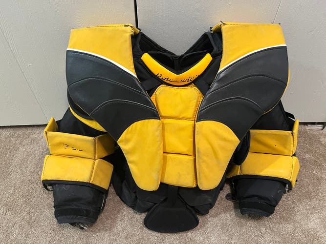 Used   Passau Goalie Chest Protector