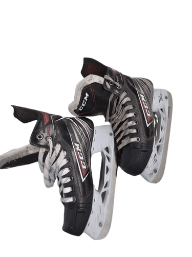 Used Ccm Xtra Jetspeed Intermediate 5.5 Ice Hockey Skates