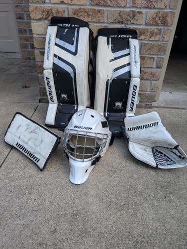 Used 24" Bauer Regular Goalie Full Set