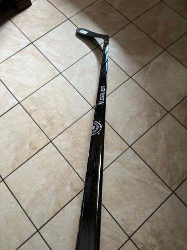 New 55 Flex Left Handed P28 Proto-R Hockey Stick