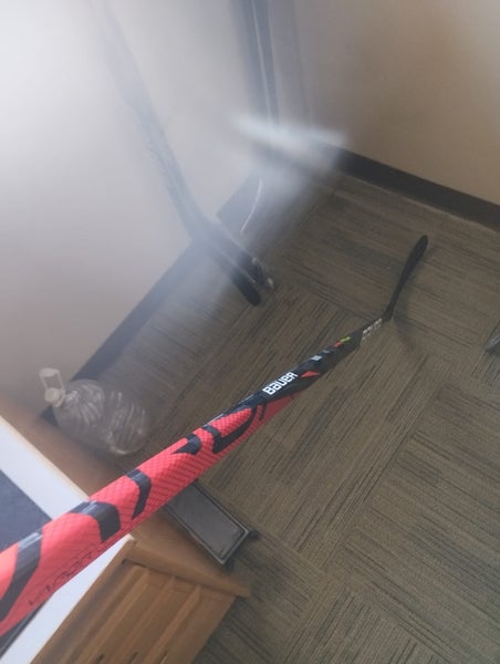 *NEW* Senior Bauer Vapor FlyLite Left Hand Hockey Stick P92 Pro Stock