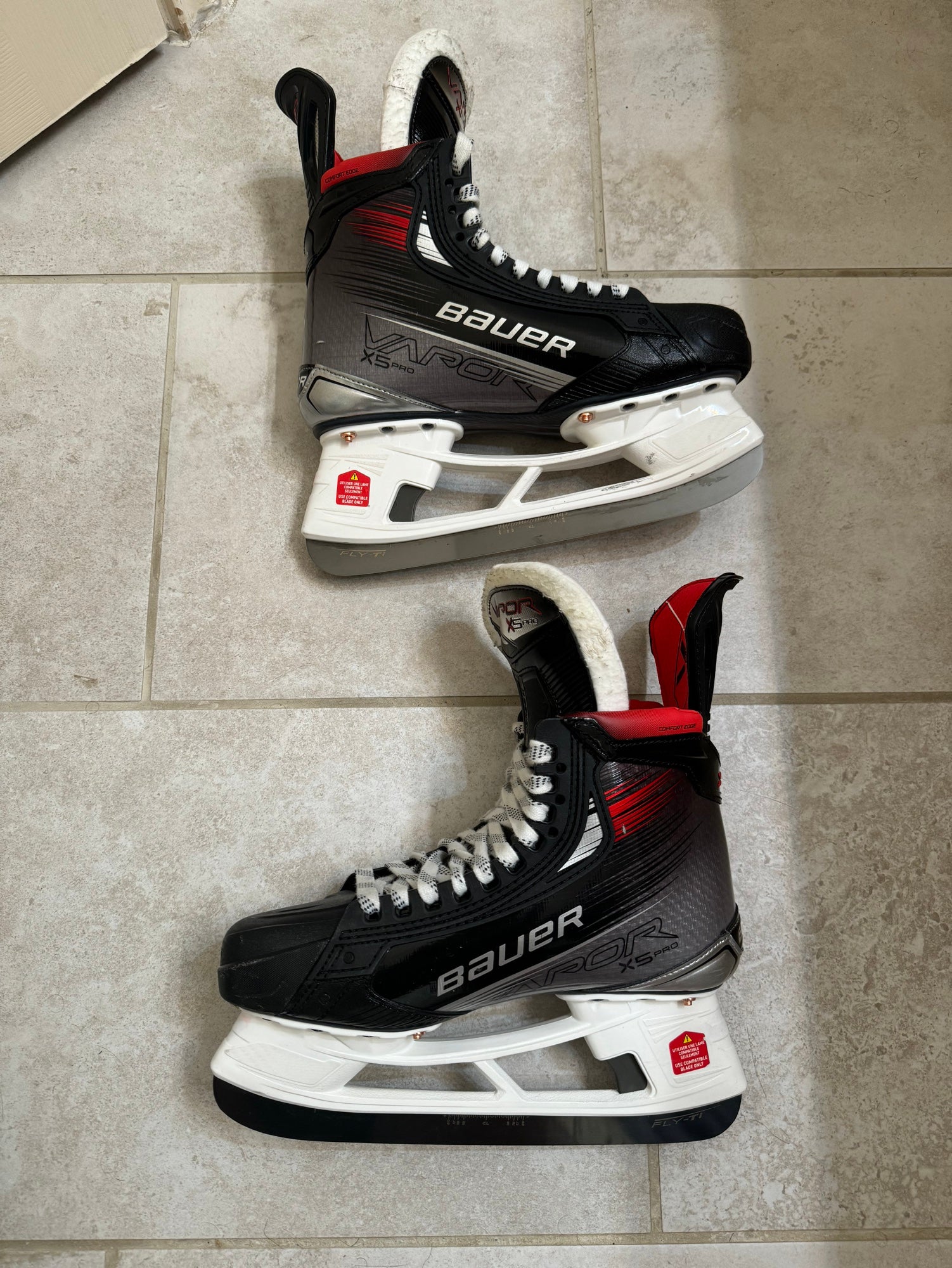 Bauer Vapor X5 Pro Skates 6.5 FIT3 (Like New) | SidelineSwap | Buy 