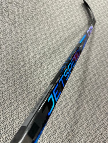 CCM Blue Jetspeed FT7 Pro 80 flex P29 curve right hand stick