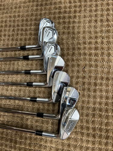 Golf Srixon Irons ZX7 MKll