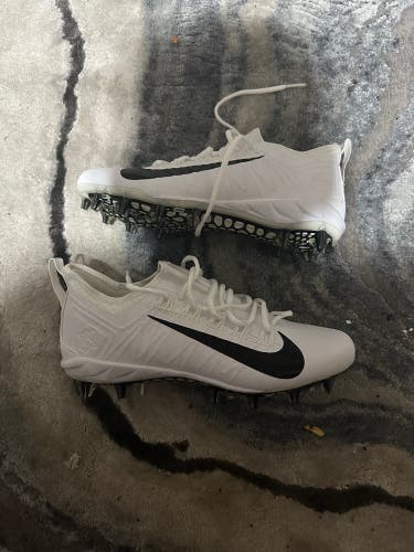 Brand New Adult Nike Cleats Size 10.5