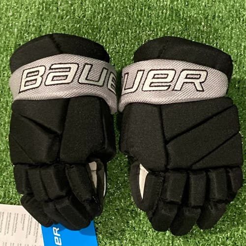 New Black Youth Bauer Vapor Team Providence Hockey Club Team Return Gloves 9"