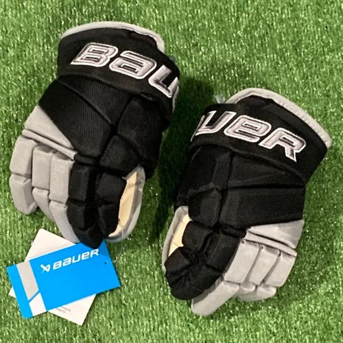 New Black Junior Bauer Vapor Pro Team Providence Hockey Club Team Return Gloves 11"