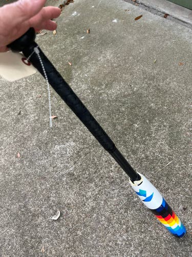 White Used DeMarini Prism+ Bat (-10) Composite 22 oz 32"