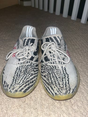 White Used Men's Adidas Yeezy Shoes