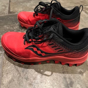 Saucony Peregrine ST trail running shoes