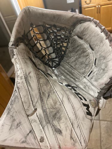 Used  CCM Regular Pro Stock EFlex 5