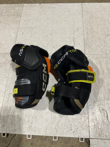 Used Junior CCM  Tacks AS-V Pro Elbow Pads
