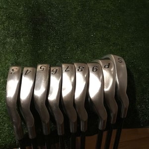 Orbitor Iron Set 3-PW-SW Regular Graphite Shafts