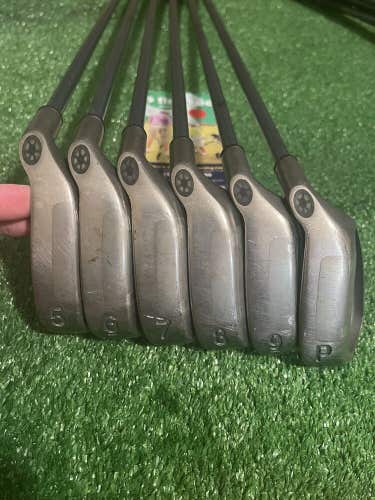 Callaway Great Big Bertha Titanium Ladies Irona Set 5-PW Graphite Shafts