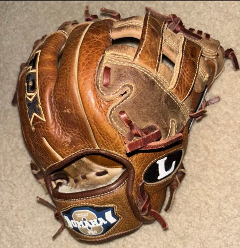 Louisville TPX Baseball Glove