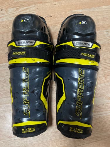 Used Junior Bauer 13" Supreme S29 Shin Pads