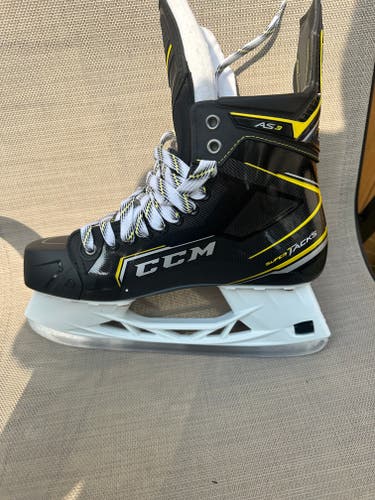 New Senior CCM Super Tacks AS3 Hockey Skates Regular Width 10