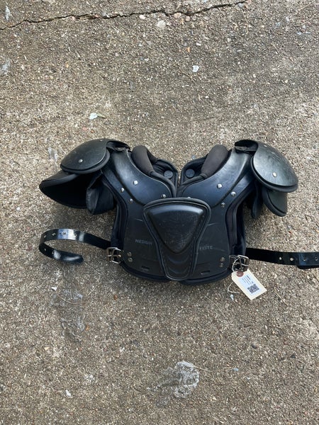 Used Medium Youth Xenith Flyte Shoulder Pads