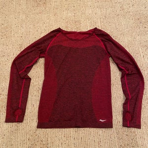 Red/Maroon Saucony Long Sleeve Shirt Women's M