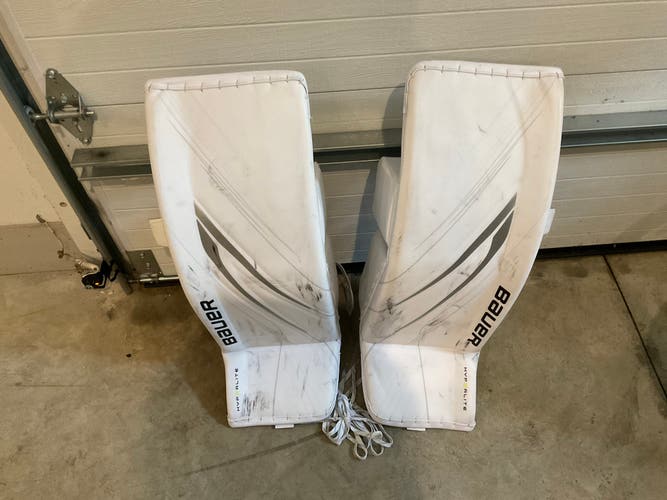 Bauer Goalie Pad Set - Almost Brand New, Worn For 3 Skates