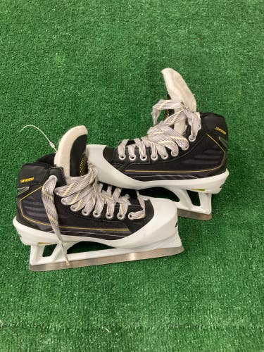 Used Junior Bauer Supreme One.7 Hockey Goalie Skates Regular Width Size 3.5