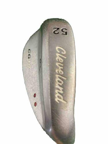 Cleveland CG10 CMM Gap Wedge 52* Two Dots RH Men's Stiff Steel 35.5" New Grip